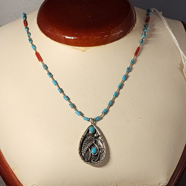 Turquoise howlite silver coral neckelace with silver and turquoise pendant