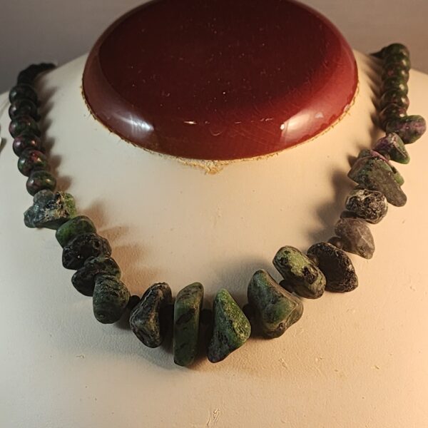 Ruby zoisite neckelace